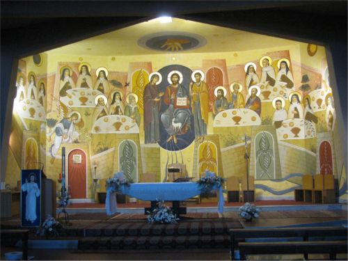 Il “grande affresco” del presbiterio raffigurante la Gerusalemme Celeste e la Gloria del Carmelo, opera di Paolo Orlando
